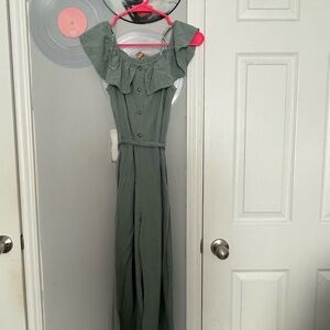 Monteau Textured Green Garment